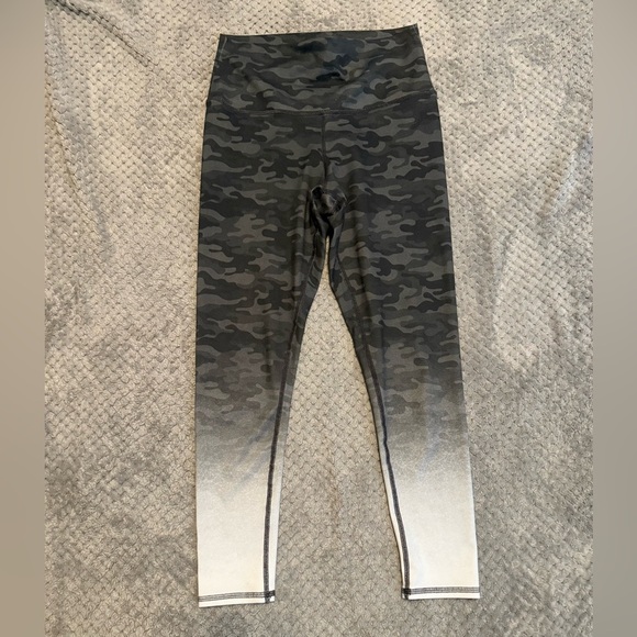Evolution and Creation Pants - Evolution and Creation “The Brianna Legging” — Camo Ombre Print (Size M)